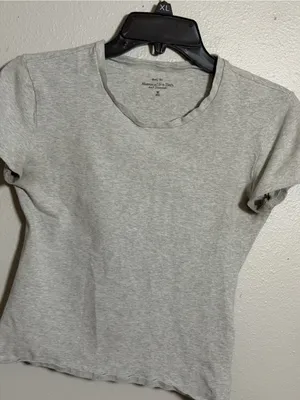 Abercrombie & Fitch Women Baby Tee‎ Essentials Light Gray Crewneck Minimalist M thumbnail 6
