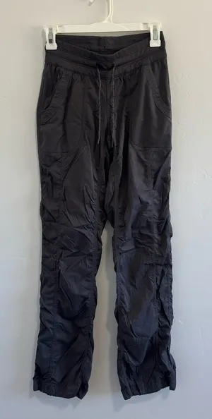 The North Face Women’s Hiking Outdoors Pants XS thumbnail 1