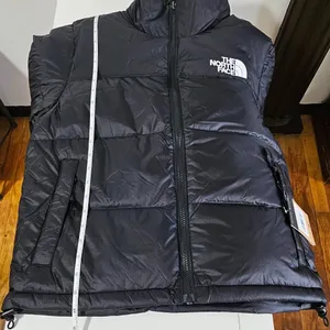 THE NORTH FACE Women’s 96 Retro Nuptse Jacket - TNF Black - Size M - NF0A3XEOLE4 thumbnail 7
