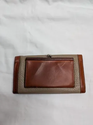 Dooney & Bourke Vintage Pebbled Leather Wallet Brown & Taupe Snap Kiss Lock thumbnail 8