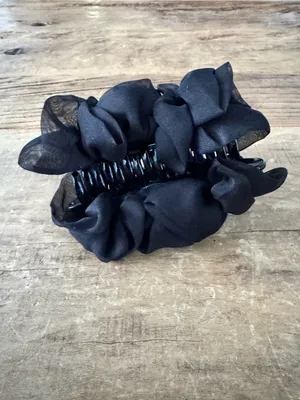 NWT Free People Black Scrunchie Hair Claw Clip thumbnail 3