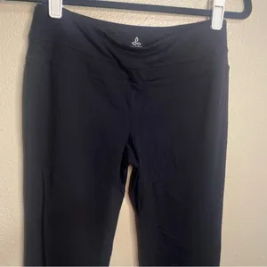 PraNa Flare Black Leggings‎ size Small casual yoga gym thumbnail 3