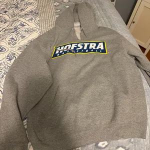 Jerzees Hofstra Basketball Sweatshirt thumbnail 1