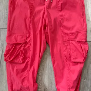 Lululemon Dance Studio Relaxed-Fit Mid-Rise Streetwear Cargo Jogger Glaze large thumbnail 10