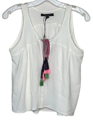 Romeo &‎ Juliet Couture Top nwt thumbnail 1