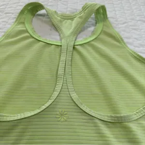 Athleta High Neck Shadow Stripe Chi Tank Neon Green Racetrack Size Small thumbnail 7