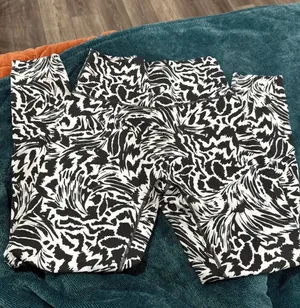 Printed Leggings thumbnail 2