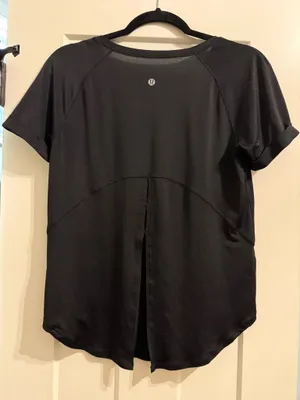 Black Lululemon Tee Shirt - Back In Action Short Sleeve thumbnail 3