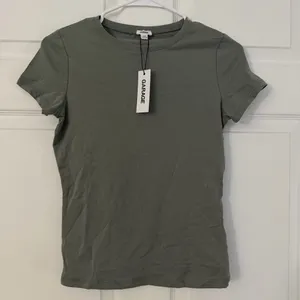 Garage Basic Tee thumbnail 1