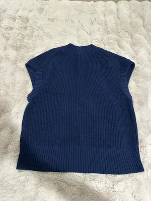 Banana Republic Sweater Vest Oversized thumbnail 2