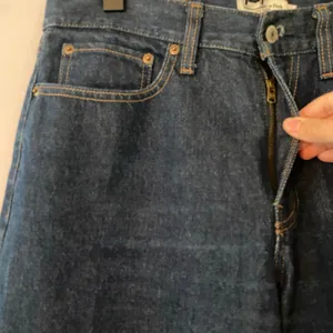 Abercrombie & Fitch Mid Rise Slouchy Jeans Dark Wash Curve Love Baggy Boyfriend thumbnail 3