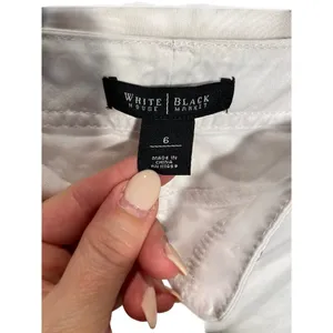 White House Black Market Women's White Cargo Style Pants Size 6 thumbnail 3