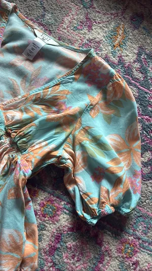 Billabong Top Floral Women’s thumbnail 2
