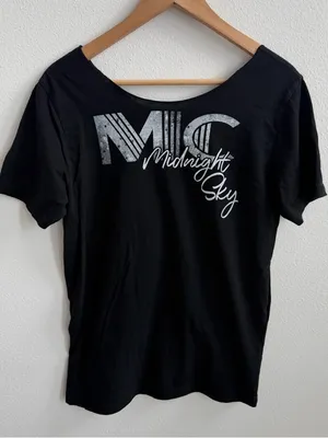 Miley Cyrus off thumbnail 10