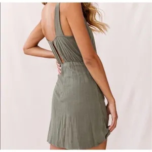 ✨Selfie Leslie Kay Wrap Skirt Green Sz Large Dress✨ thumbnail 4