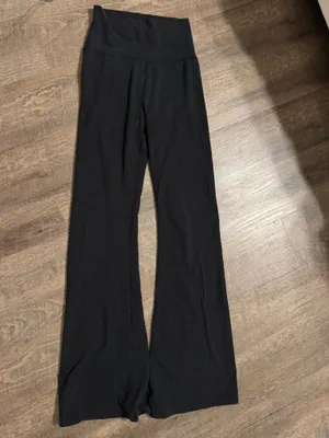 Aerie High-Waist Black Flare Yoga Pants thumbnail 3