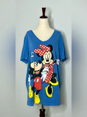 Disney Blue V-neck T-shirt with Large Mickey and Minnie Graphic size 1X thumbnail 3
