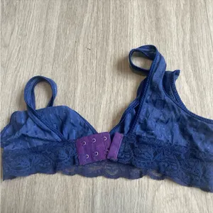 Elegant Navy Lace Bralette Blue thumbnail 2