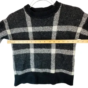Banana Republic womens XS‎ black white plaid fuzzy wool blend crewneck pullover thumbnail 5