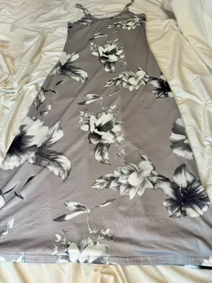 Y2K Grey & White Floral Maxi Slip Dress Size Large 90s Whimsygoth Camisole Dress thumbnail 4