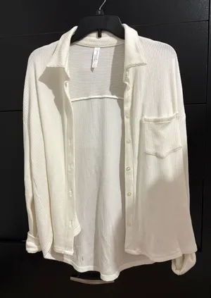 Ribbed flowy top White thumbnail 1