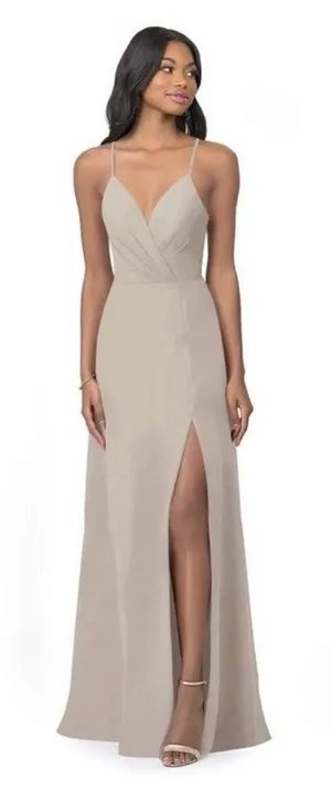 NWT‎ Azazie Everleigh Frost A-Line Pleated Chiffon Maxi Bridesmaid Dress thumbnail 1