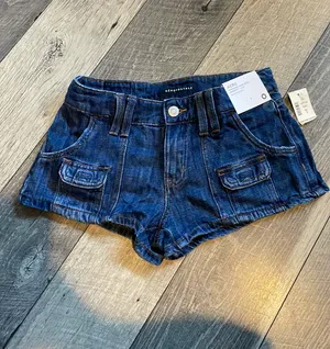 Aeropostale Shorts thumbnail 2