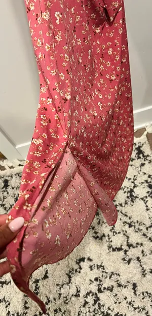 Forever 21 Rose-Pink Floral Midi Dress. Size large. Tie back detail. thumbnail 5