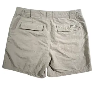 The North Face Hiking Shorts‎ Womens 12 Khaki Nylon Lightweight Utility Pockets thumbnail 2