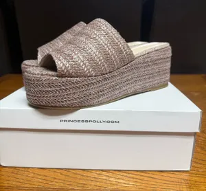 Princess Polly Sandals  thumbnail 1