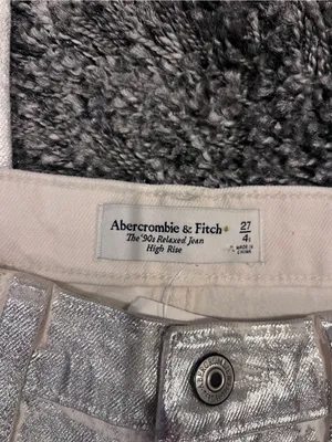 🌸Nwt Abercrombie & Fitch Silver 90’S Relaxed Fit Jeans Size 27/4🌸 thumbnail 5