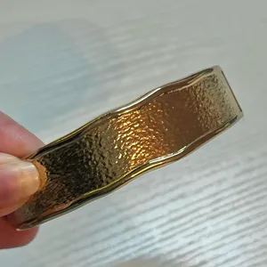 Vintage Gold-tone Wavy Textured Bangle Bracelet thumbnail 10