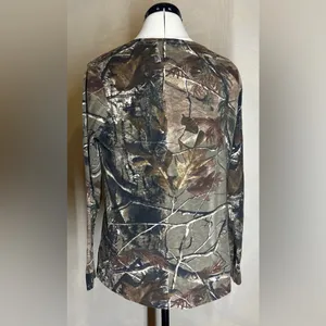 Realtree Women’s Long Sleeve V-Neck Camouflage Outdoor Enthusiast Shirt|Size:L thumbnail 11