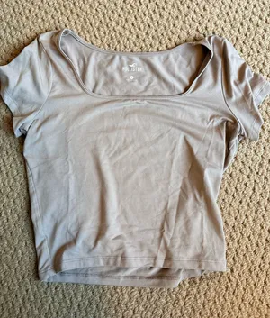 Hollister top thumbnail 1