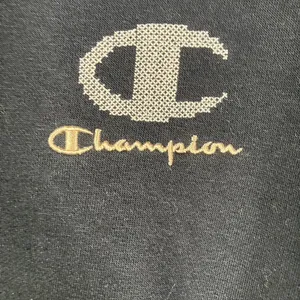 Champion Authentic Athleticwear Black Sweatshirt Crewneck Blouse Womens‎ XL thumbnail 2