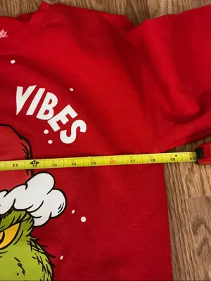 The Grinch “Grinch Vibes” Graphic Crewneck Sweatshirt Size Small thumbnail 4