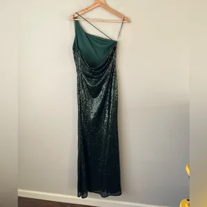 Showpo. Started Singing Emerald Sequin One Shoulder Backless Dress Gown 6 NEW thumbnail 4