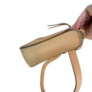 Madewell The Simple Pouch‎ Belt Bag in Linen Cream Leather thumbnail 13