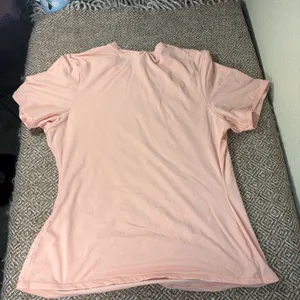 Skims Fits Everybody Short Sleeve T-Shirt Sz L Comfy Casual Preppy Minimal thumbnail 5