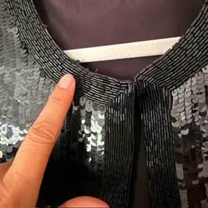 VTG Ann Taylor Silk Sequined Beaded Cropped Bolero Shoulder Pads Jacket S - Flaw thumbnail 5