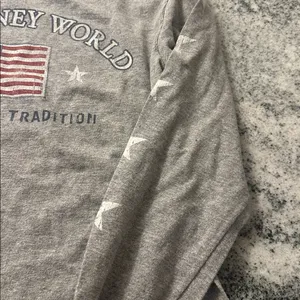 Vintage Walt Disney World‎ Long Sleeve Cotton Gray tshirt adult size XS thumbnail 3