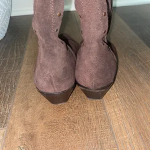 Reba Brown Boots Women’s Size 8 thumbnail 7