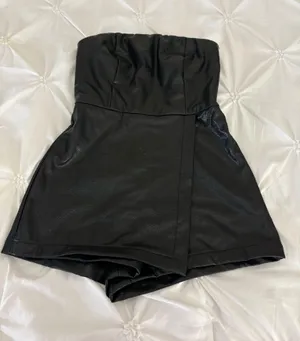 Baby Pink romper snakeskin Black thumbnail 1