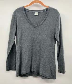 Motherhood Nursingwear Top Womens M Used Gray thumbnail 1