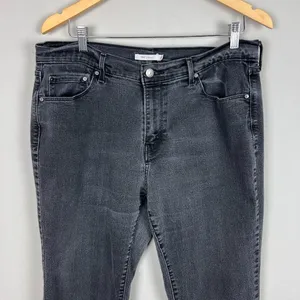 Levis 505 Straight Jeans Womens 33 Charcoal Black Gray High Rise Stretch Crop‎ thumbnail 6