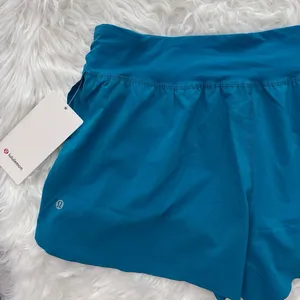 Lululemon Fast and Free High Rise Classic Fit Split Short 3" Hawaiian Blue XL thumbnail 8