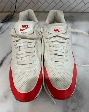 Nike Air Max 1 Ultra Moire White Red 704995-102 Womens Size 8 thumbnail 1