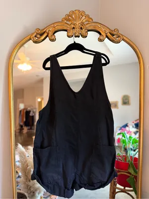 Free people black highroller shortall jumpsuit large nwt thumbnail 2