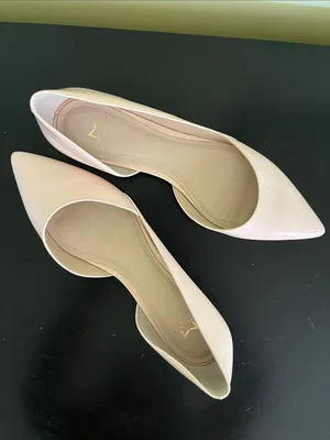 Marc Fisher LTD pointed-toe d'Orsay flats feature a minimalist design thumbnail 7