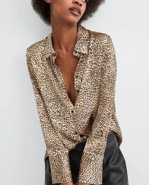 long button up shirt. Xs thumbnail 2